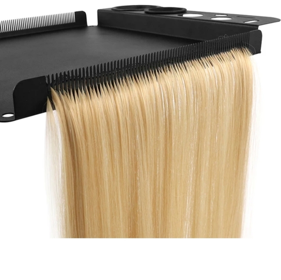 Hair Extensions display - Picture 3 of 4